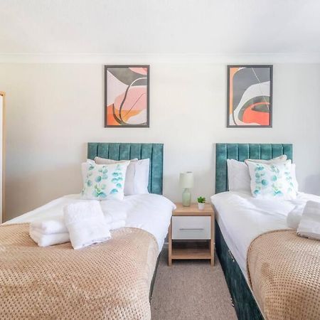 Panoramic Sea View Apartment Sleeps 4-Free Parking Bournemouth Exterior foto